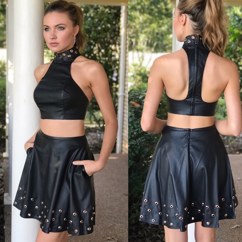 BNWT Faux leather L Femme two piece with pockets!